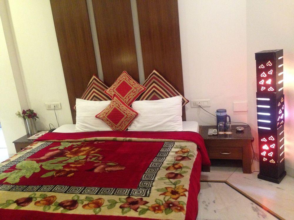 Namaskar Residency Otel Amritsar Dış mekan fotoğraf