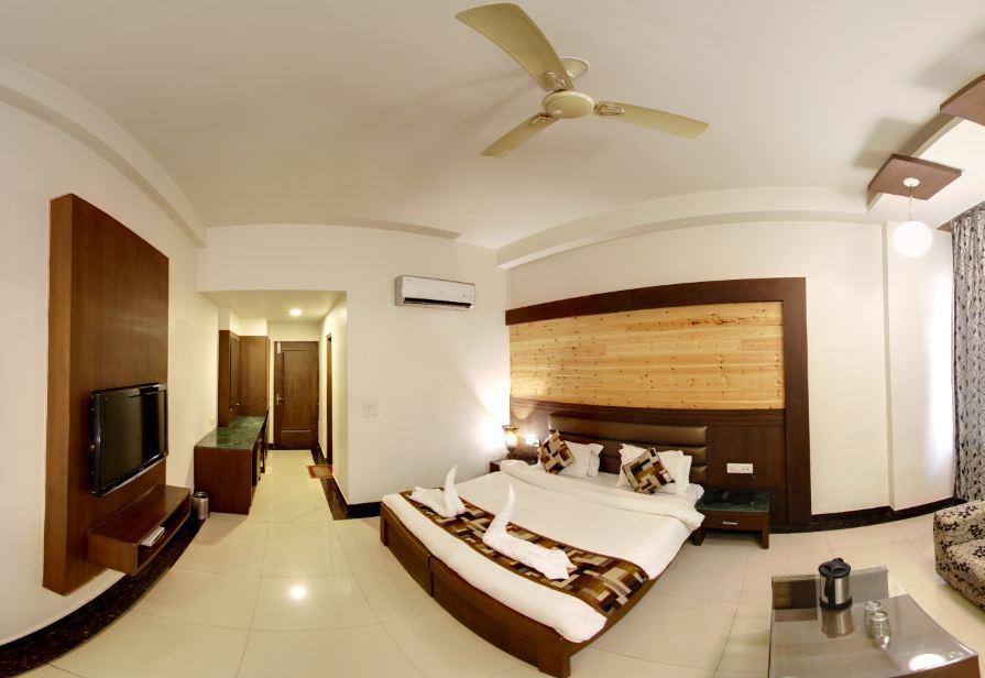 Namaskar Residency Otel Amritsar Dış mekan fotoğraf
