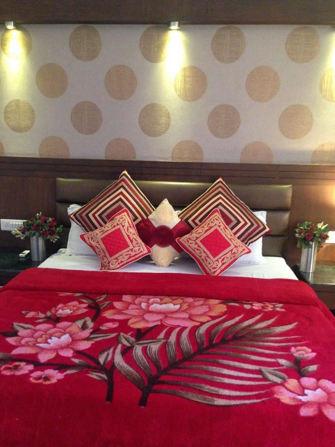 Namaskar Residency Otel Amritsar Dış mekan fotoğraf