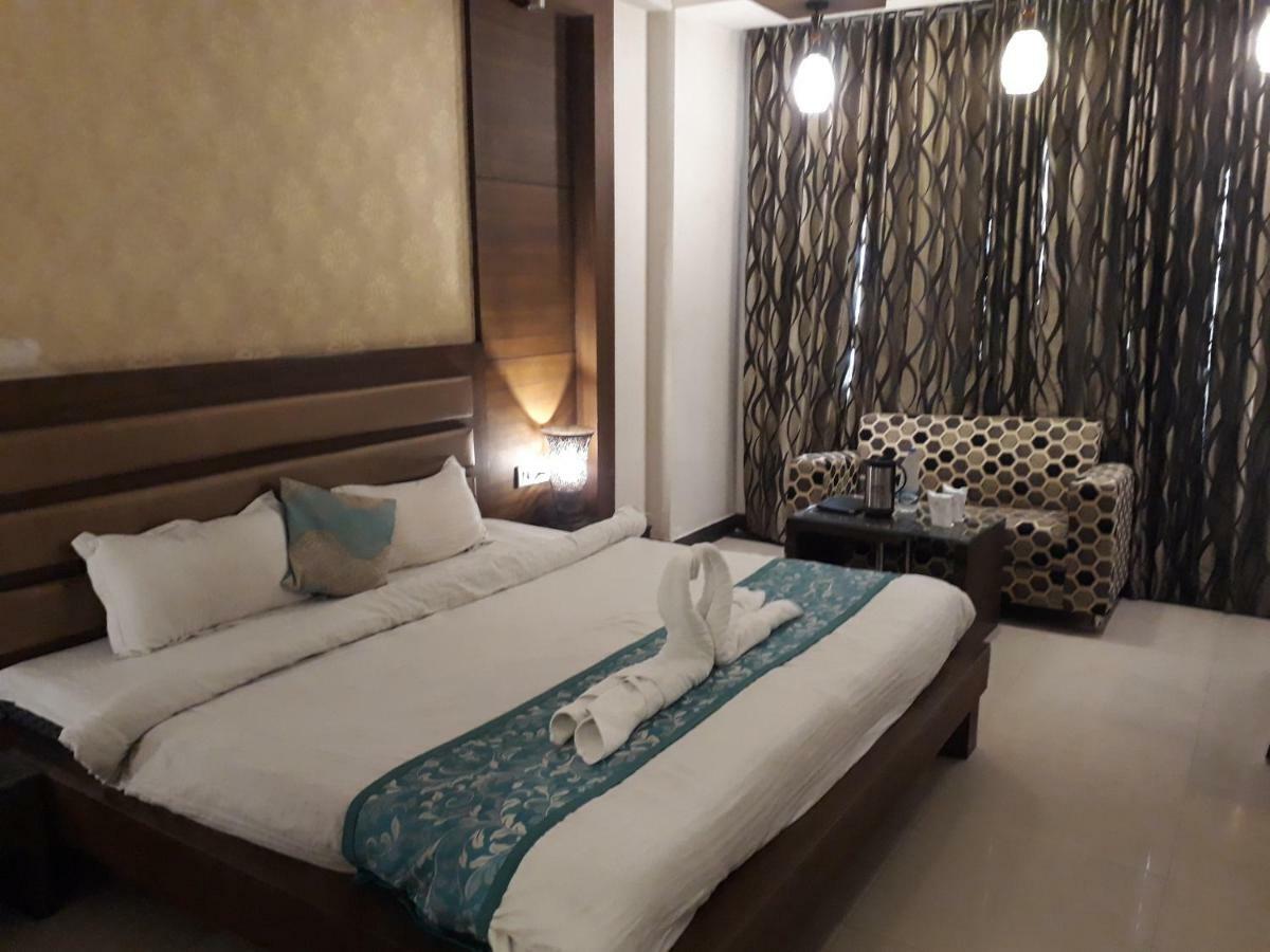 Namaskar Residency Otel Amritsar Dış mekan fotoğraf