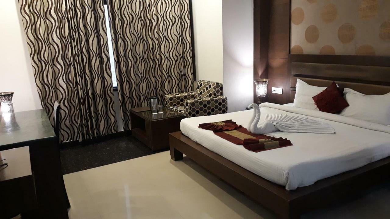 Namaskar Residency Otel Amritsar Dış mekan fotoğraf